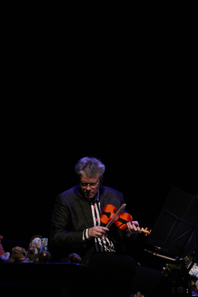 David Harrington with toy violin, 2015 (photo by Author)