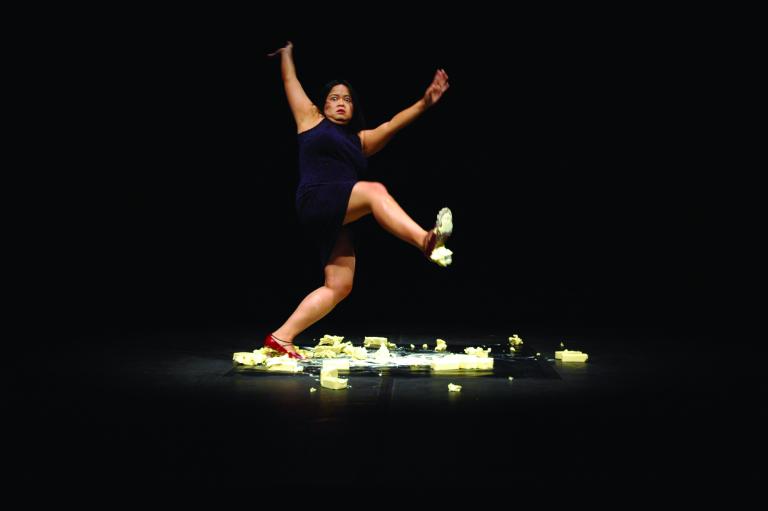 Melati Suryodarmo, Exergie-butter dance, performed at VideoBrasil, Sao Paolo, Brazil 2005
