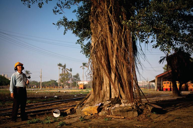 Hong-Kai Wang, "Music While We Work" (2011), a participatory project developed with former sugar factory workers in Huwei, Yunlin, Taiwan. Photo by You-Wei Chen.